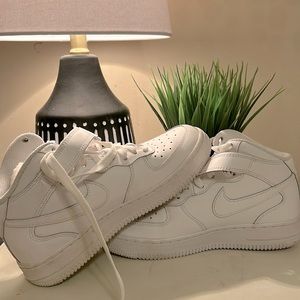 Nike high top air forces